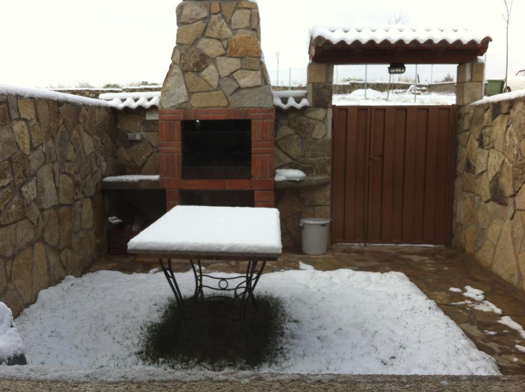 Pensjonat Casa Rural La Vega De Gredos San Martin de la Vega del Alberche Zewnętrze zdjęcie